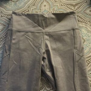 grey nike leggings!